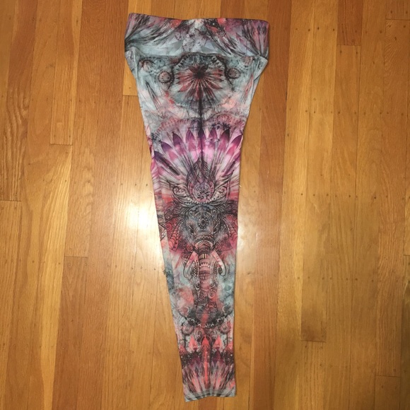 Epic Spiritual Yoga Pants w/ Elephants - Picture 7 of 8